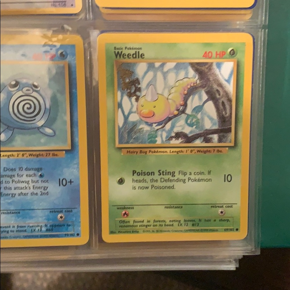 Weedle 1999 Pokémon card